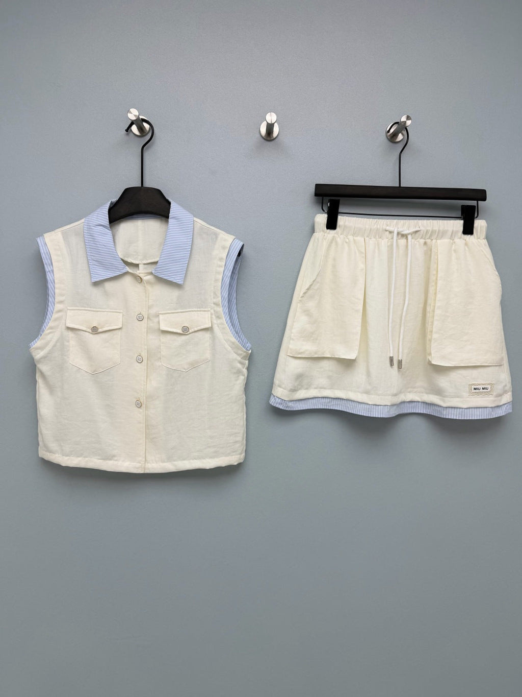 MIUMIU 26S TOP AND SKIRT SET STYLE 1083