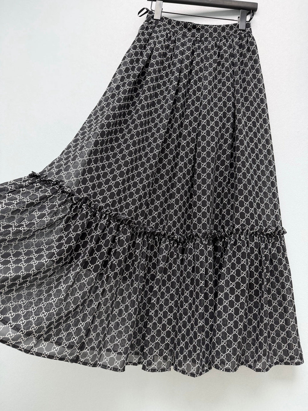 GUCCI 26S MIDI SKIRT 279