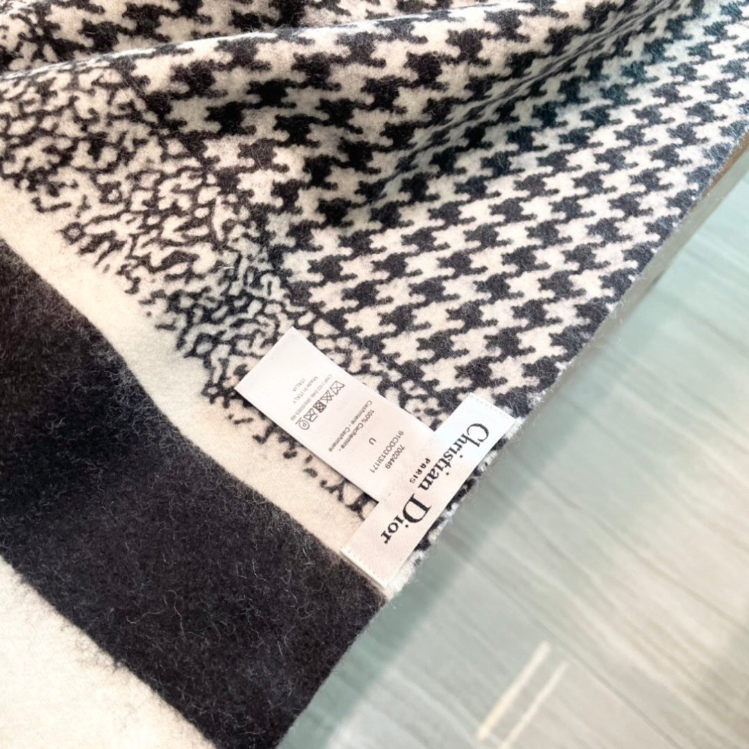 DIOR 26S SCARF 200CM IN CASHMERE 132257