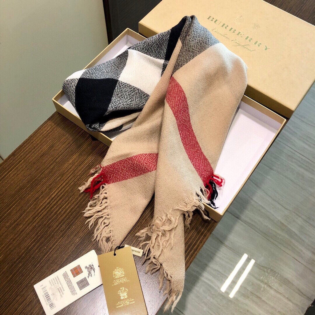 BURBERRY 26S SCARF 140CM IN CASHMERE 156978