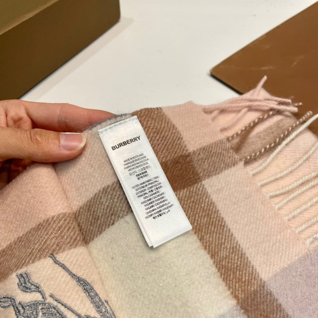 BURBERRY 26S SCARF 180CM IN CASHMERE 175669