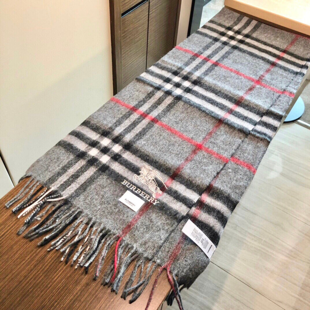 BURBERRY 26S SCARF 180CM IN CASHMERE 175675