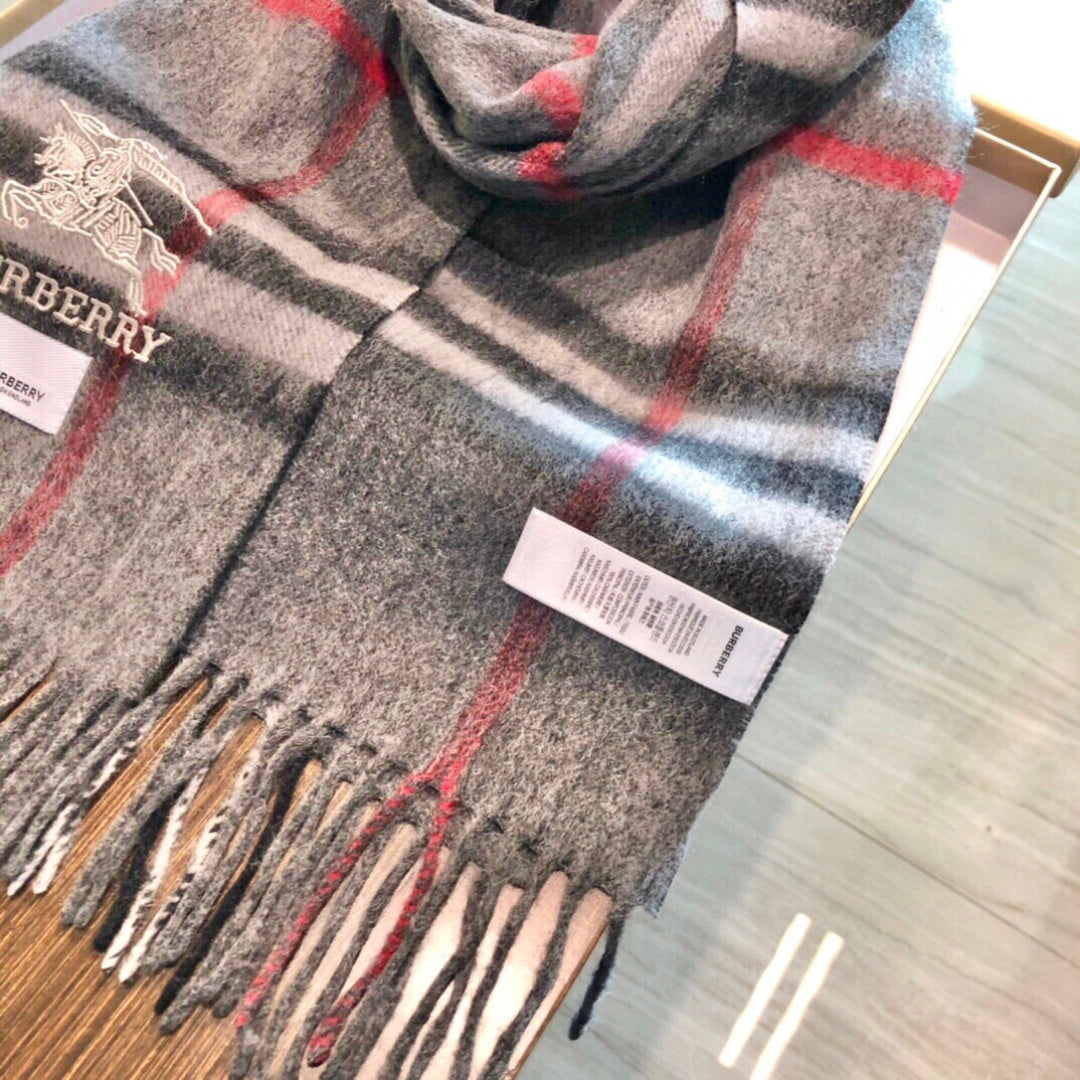 BURBERRY 26S SCARF 180CM IN CASHMERE 175675