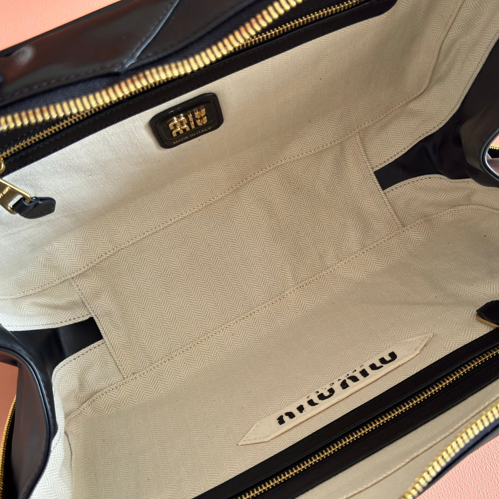 MIUMIU 26S HANDBAG 34 IN BLACK CALFSKIN