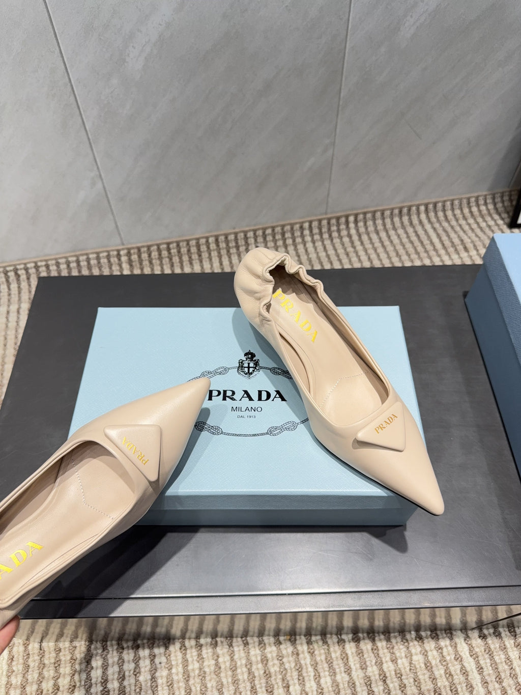 PRADA 26S POINTED TOE PUMPS 55MM IN NUDE SHEEPSKIN WITH LOGO