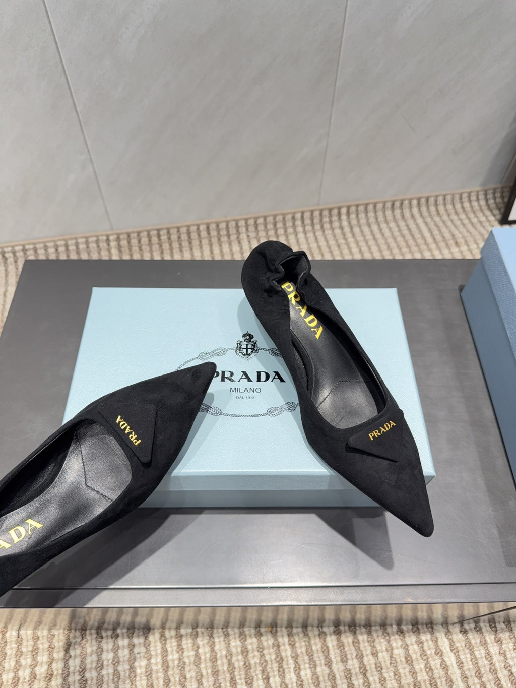 PRADA 26S PUMPS 55MM IN BLACK SUEDE WITH LOGO