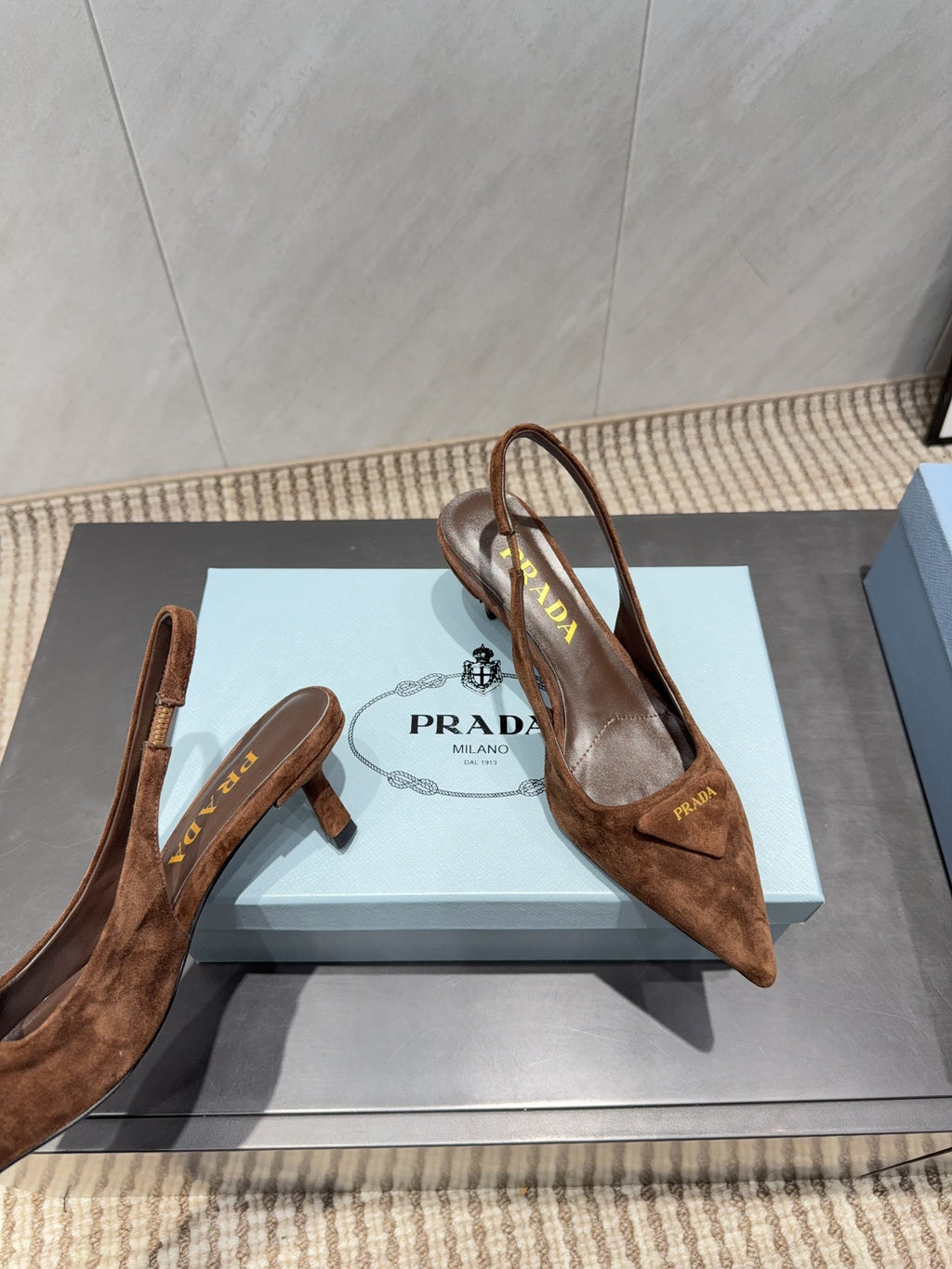 PRADA 26S POINTED TOE SLINGBACK HIGH HEELS 55MM IN BROWN SUEDE WITH LOGO