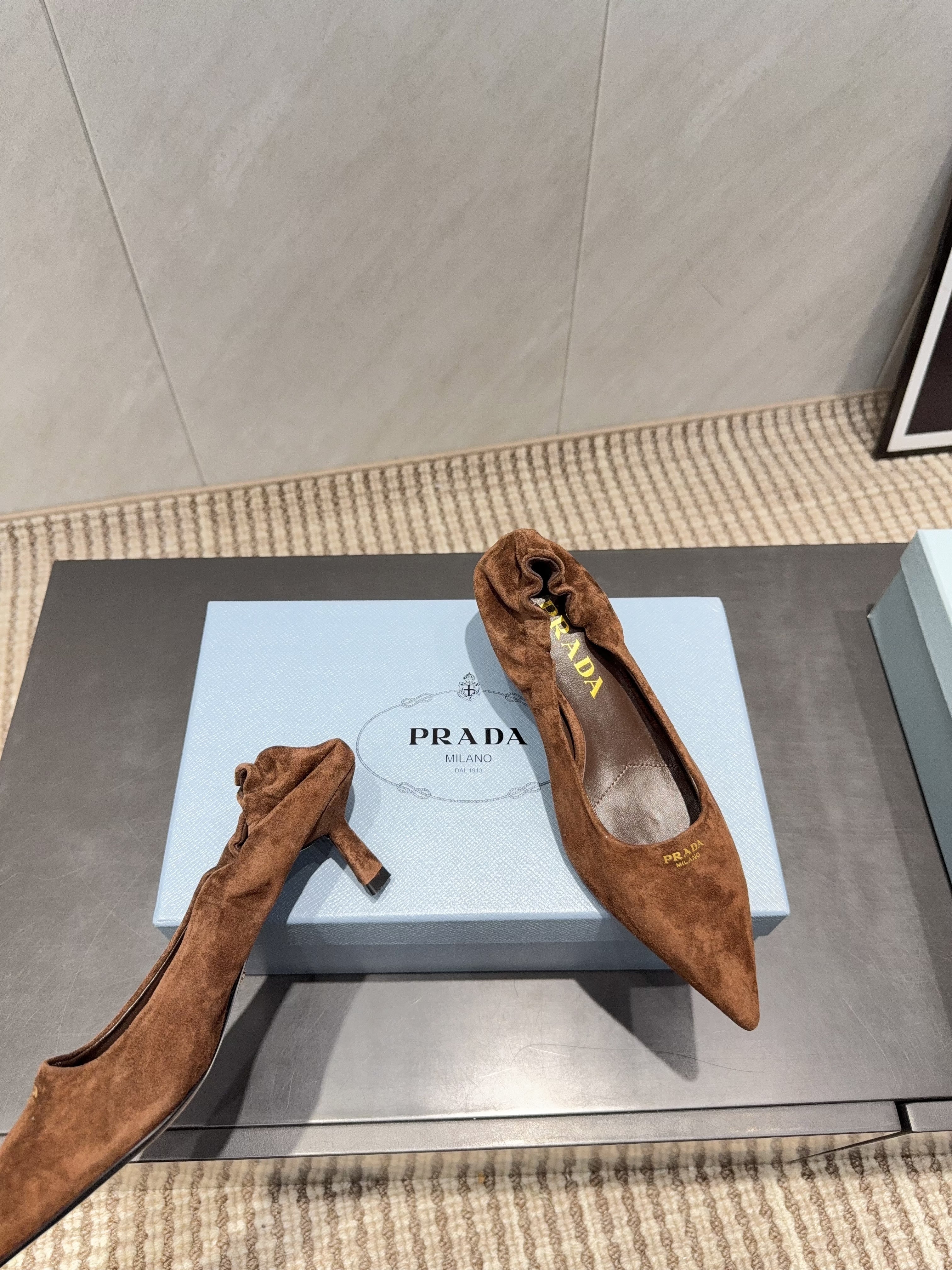 PRADA 26S PUMPS 55MM IN BROWN SUEDE