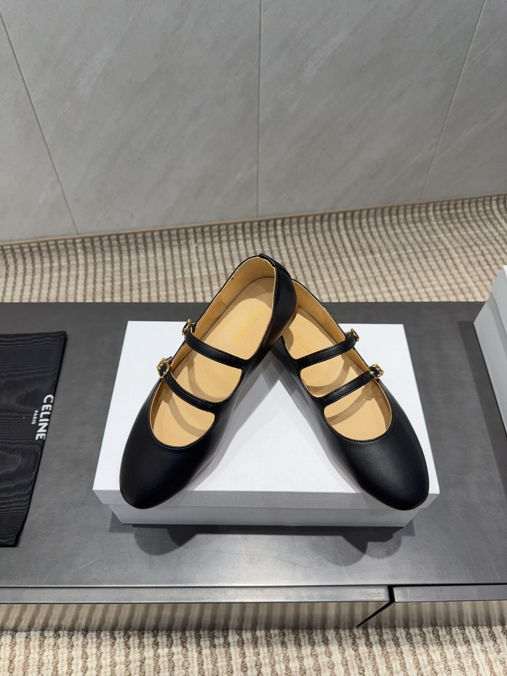 CELINE 26S BALLET FLATS IN BLACK CALFSKIN