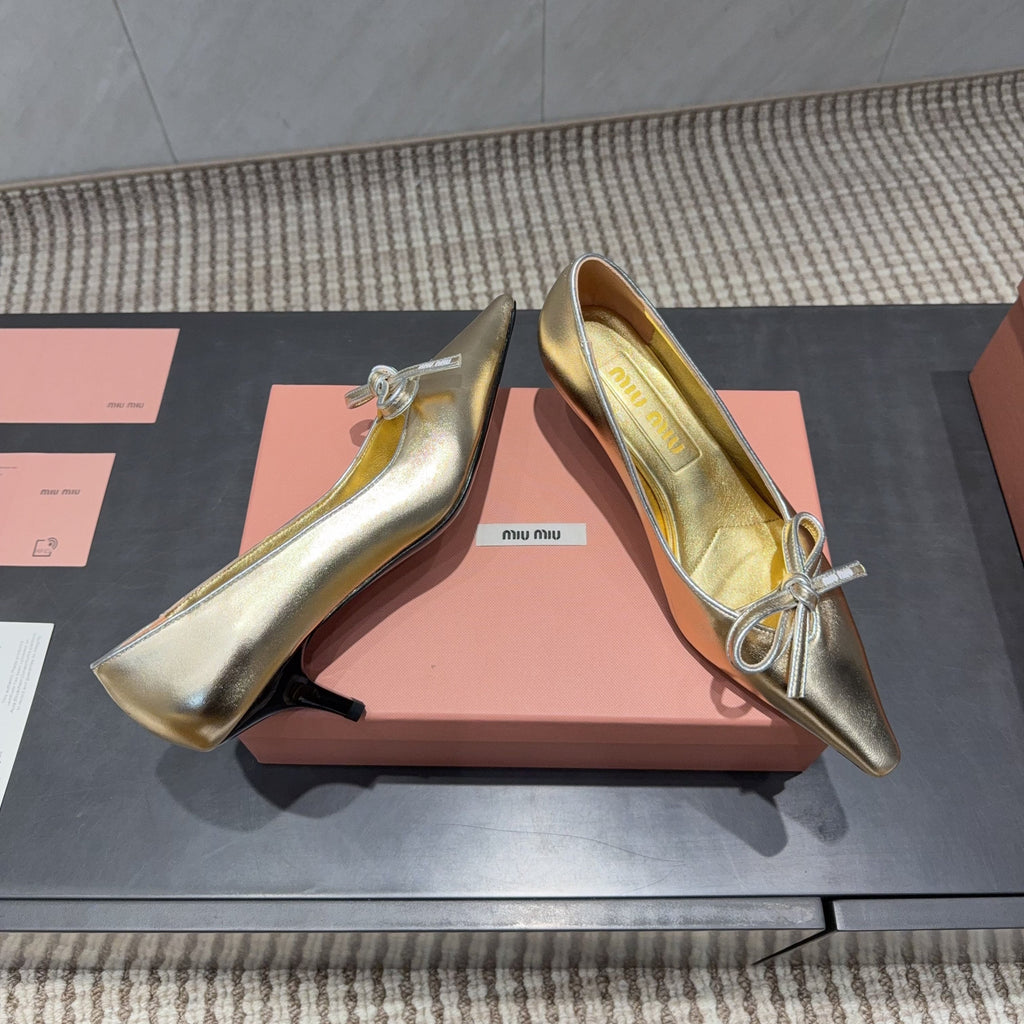 MIUMIU 26S POINTED TOE PUMPS 55MM IN GOLD CALFSKIN WITH BOW
