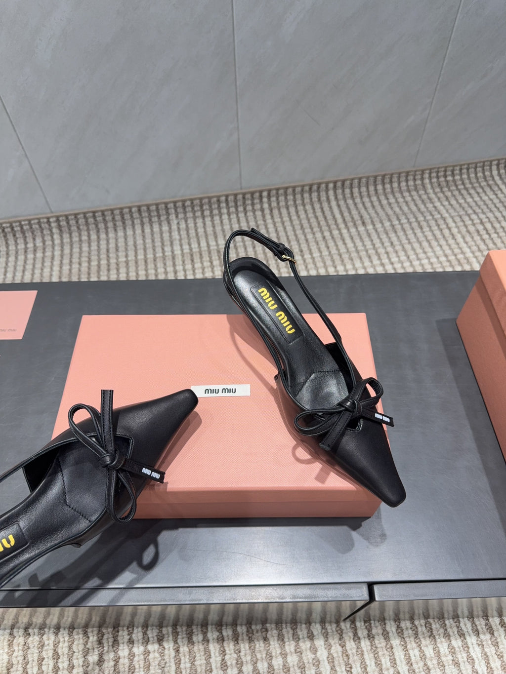 MIUMIU 26S SLINGBACK 55MM IN BLACK CALFSKIN WITH BOW