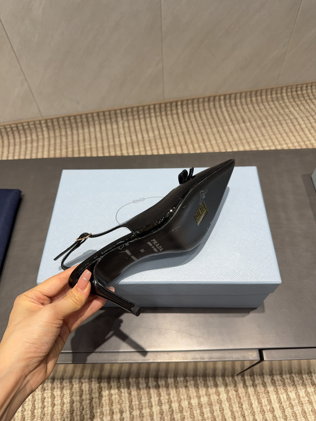 PRADA 26S POINTED TOE SLINGBACK HIGH HEELS 85MM IN BLACK CALFSKIN WITH BOW
