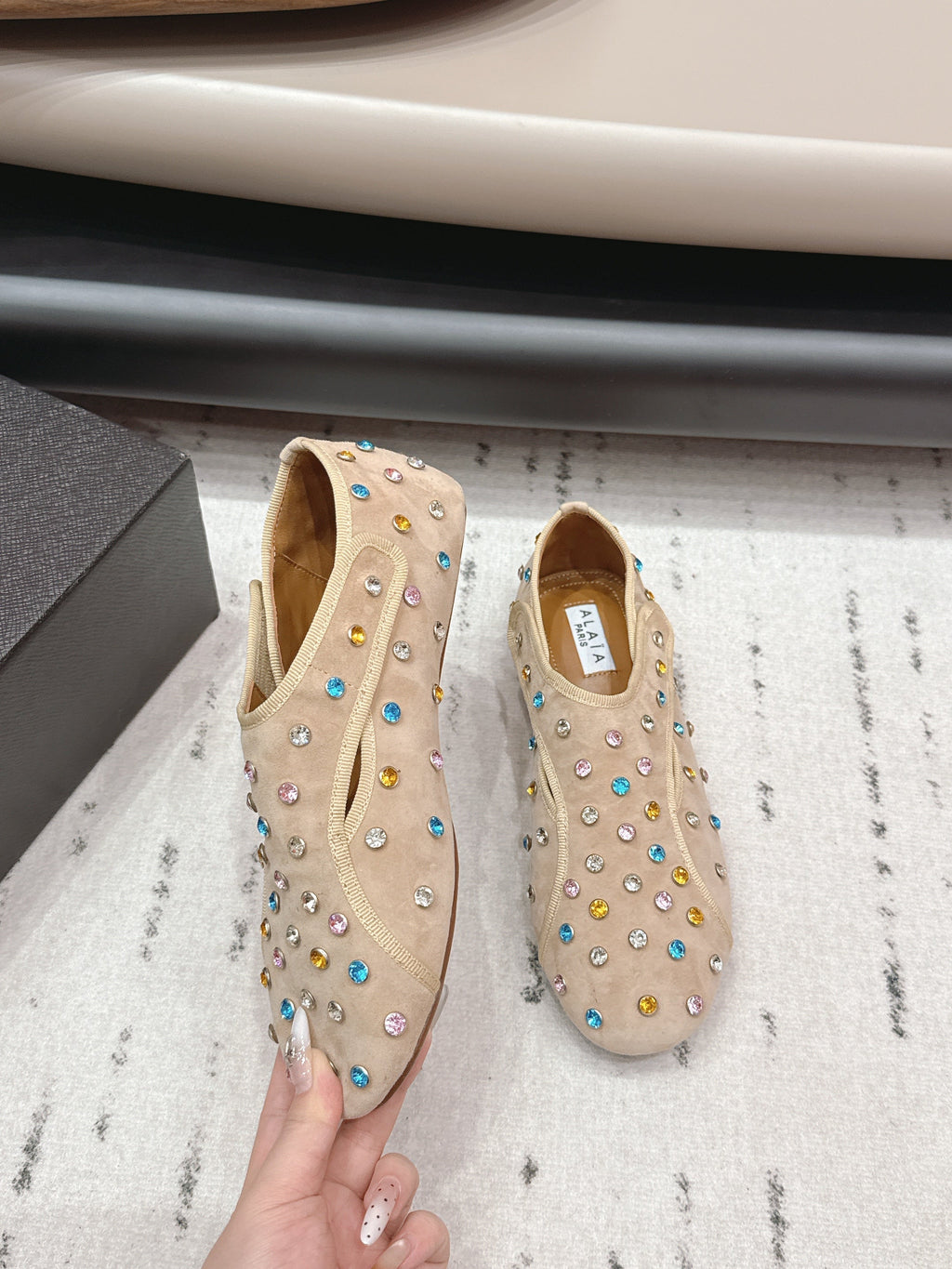ALAIA 26S EMBELLISHED FLATS IN BEIGE SUEDE