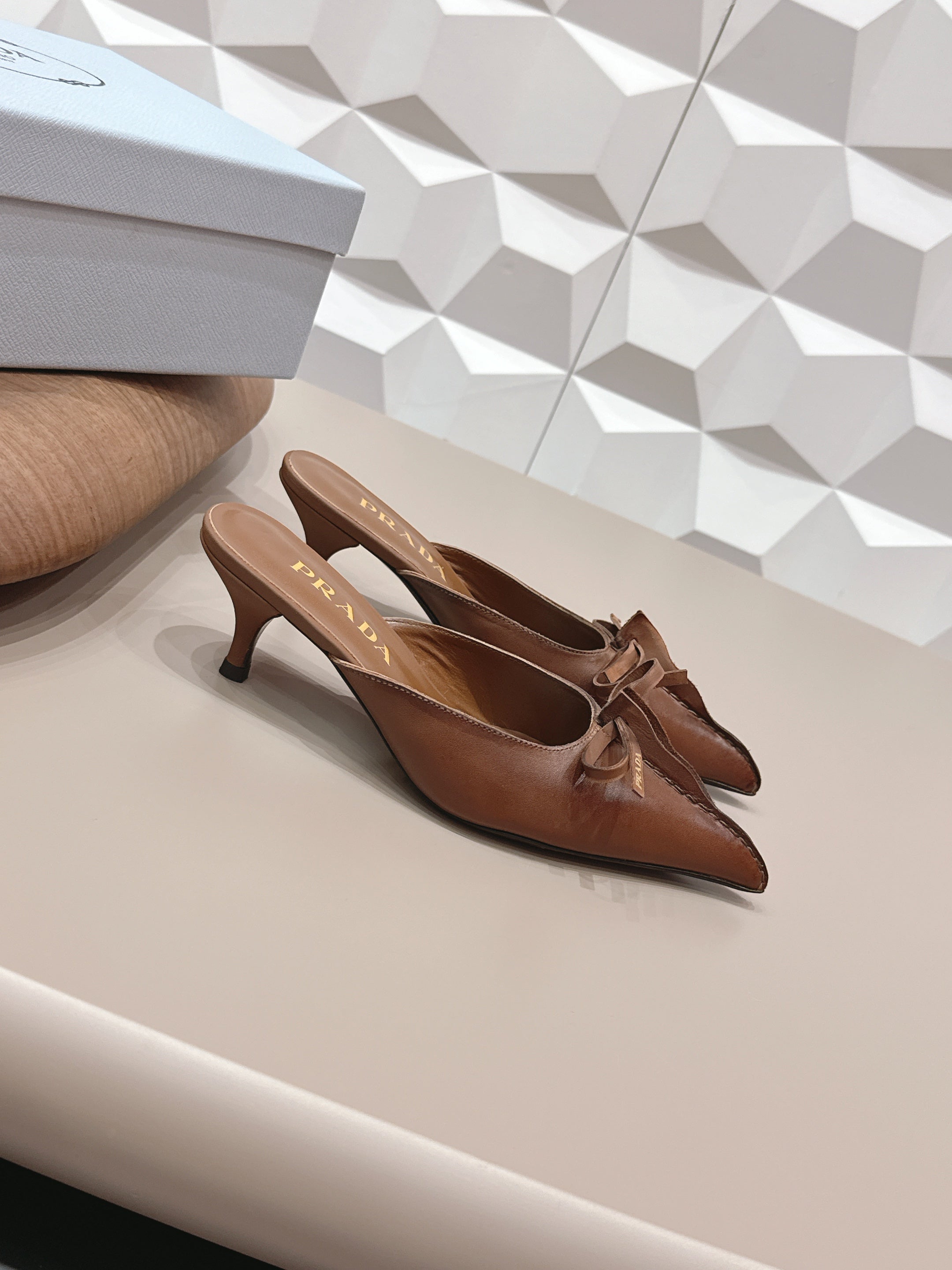 PRADA 26S POINTED TOE LACE TRIM MULES 55MM IN BROWN CALFSKIN WITH BOW
