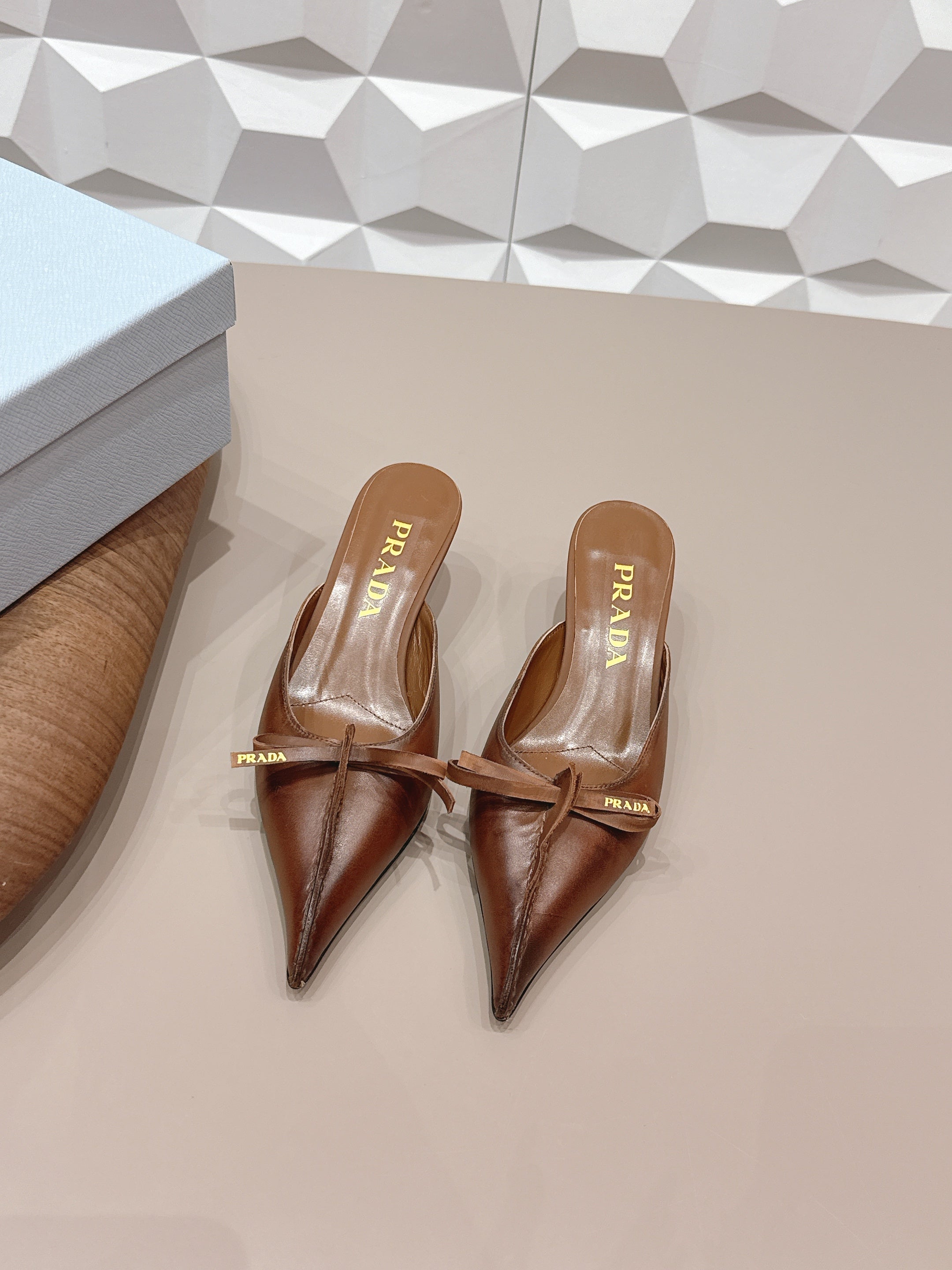 PRADA 26S POINTED TOE LACE TRIM MULES 55MM IN BROWN CALFSKIN WITH BOW