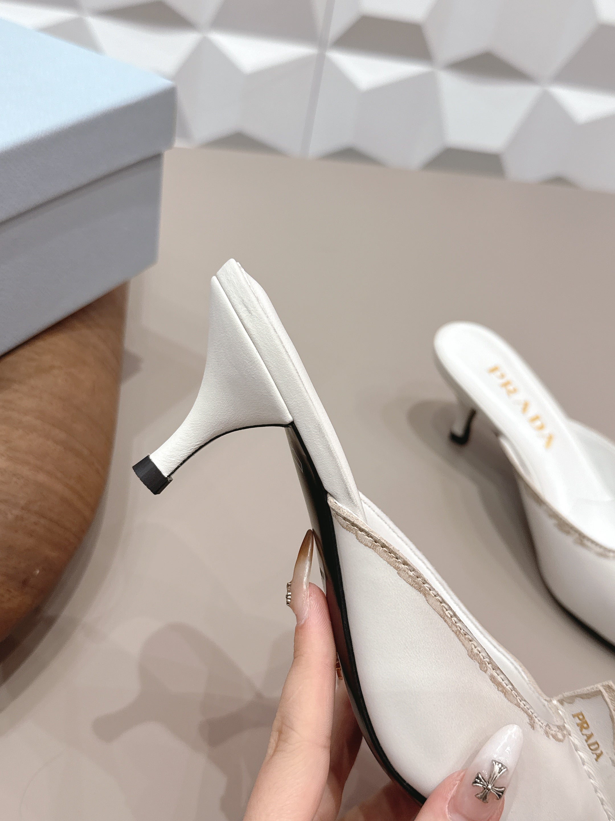 PRADA 26S POINTED TOE LACE TRIM MULES 55MM IN CREAM WHITE CALFSKIN