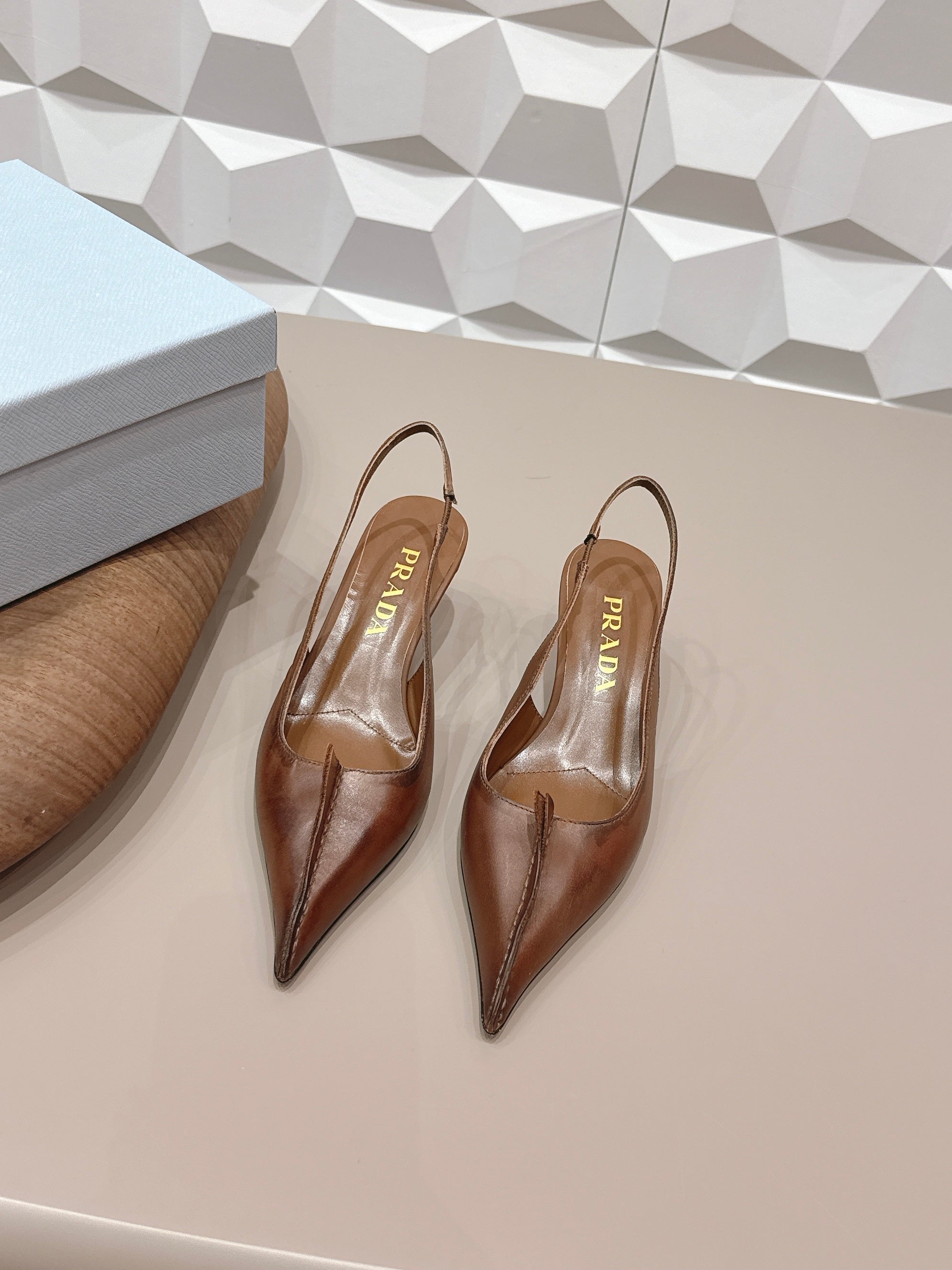 PRADA 26S POINTED TOE SLINGBACK HIGH HEELS 55MM IN BROWN CALFSKIN