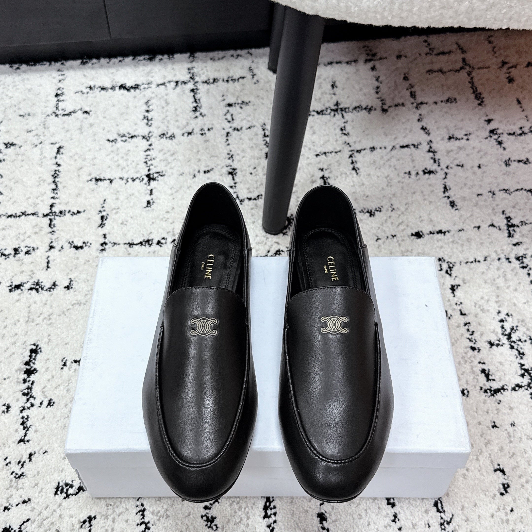 CELINE 26S AURA TRIOMPHE LOAFERS IN BLACK LAMBSKIN