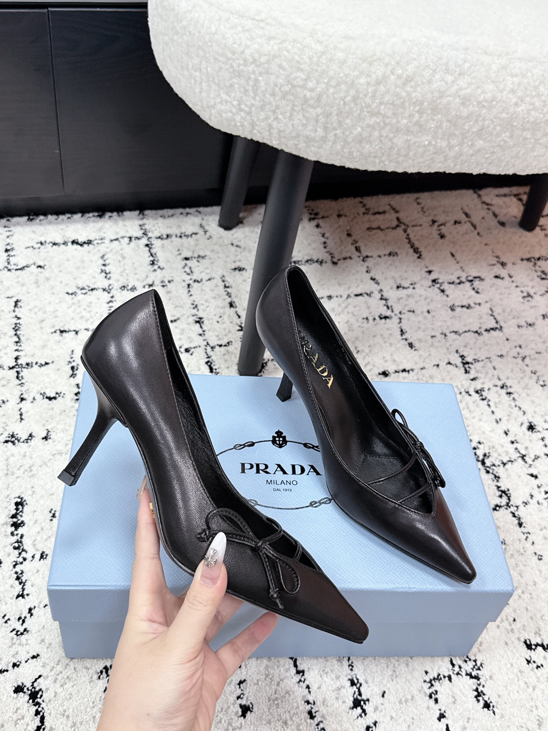 PRADA 26S POINTED-TOE HIGH HEELS 75MM IN BLACK CALFSKIN