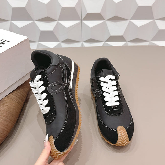 LOEWE 26S FLOW RUNNER SNEAKER IN BLACK CALFSKIN AND SUEDE STYLE 6