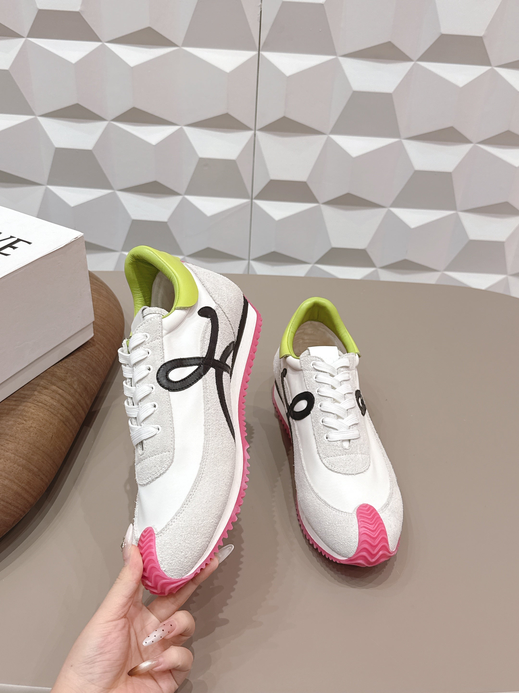 LOEWE 26S FLOW RUNNER SNEAKER IN LIGHT GRAY SUEDE AND LIME YELLOW AND BLACK CALFSKIN
