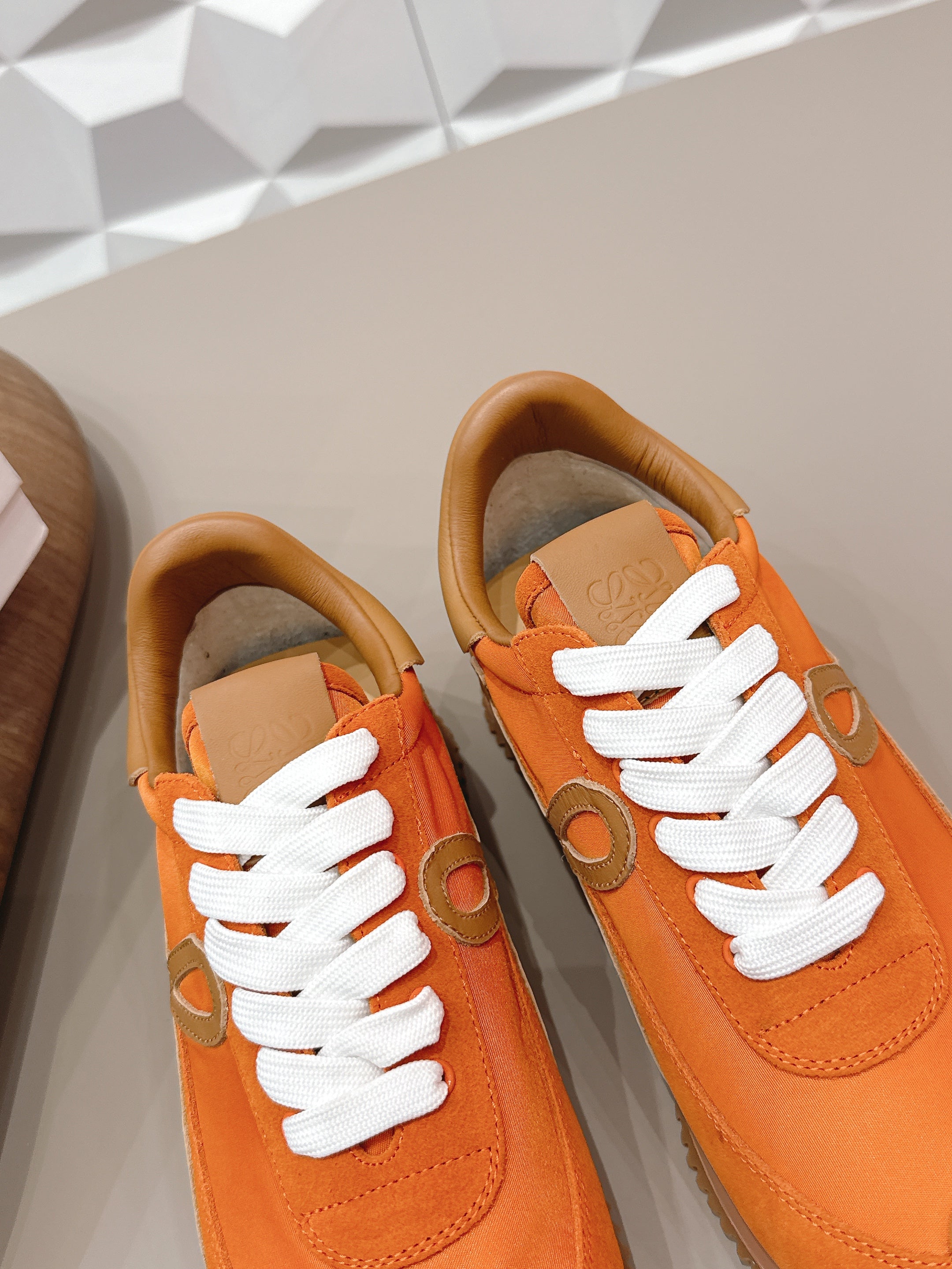 LOEWE 26S FLOW RUNNER SNEAKER IN ORANGE SUEDE AND BROWN CALFSKIN
