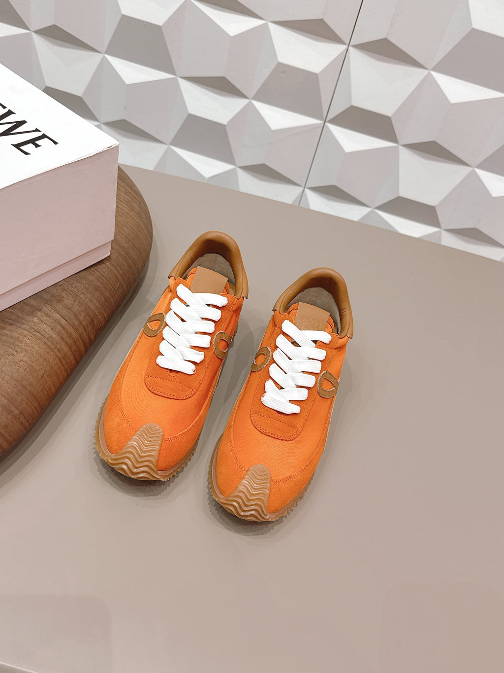 LOEWE 26S FLOW RUNNER SNEAKER IN ORANGE SUEDE AND BROWN CALFSKIN