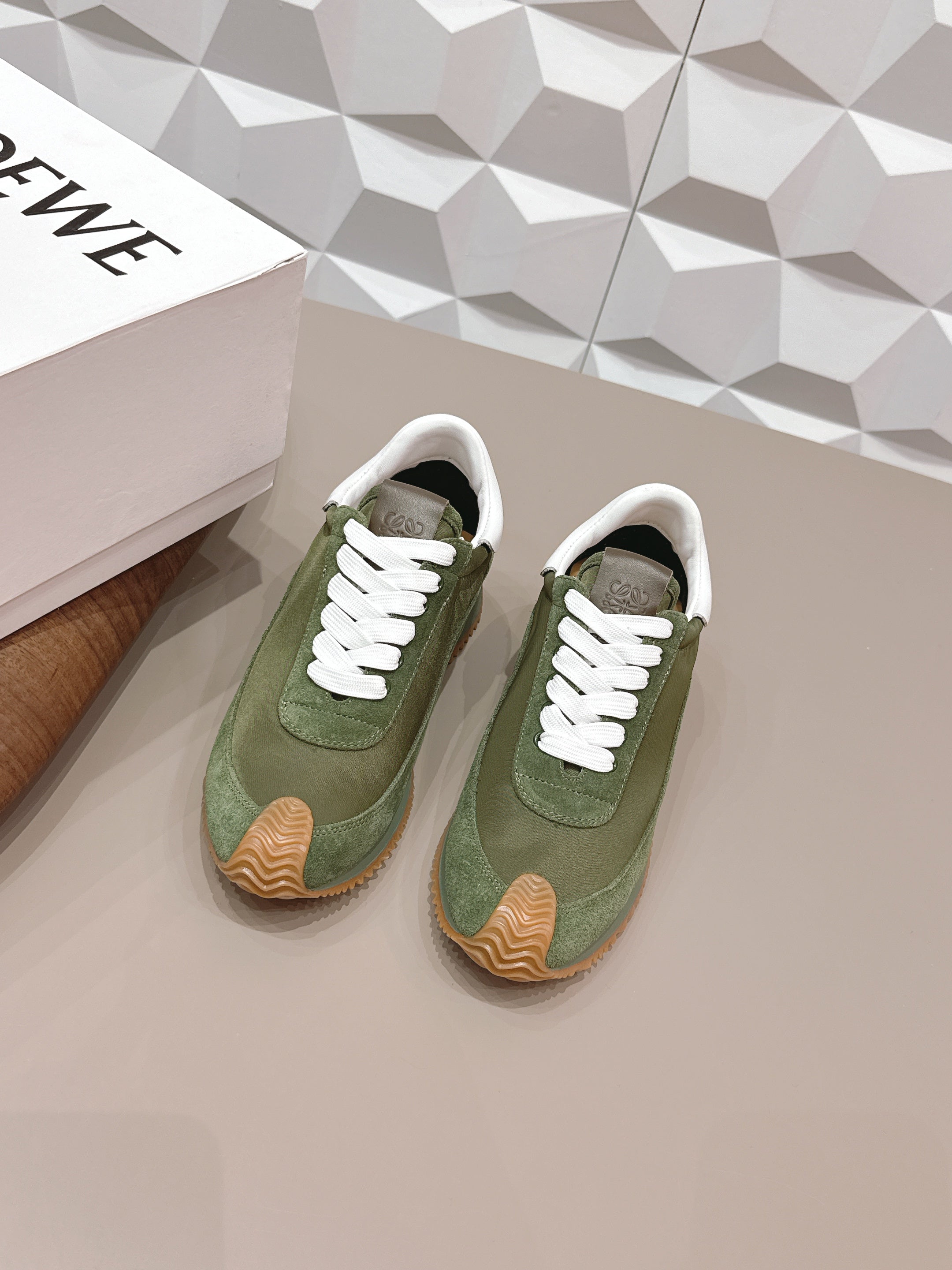 LOEWE 26S FLOW RUNNER SNEAKER IN DARK OLIVE GREEN SUEDE AND WHITE CALFSKIN