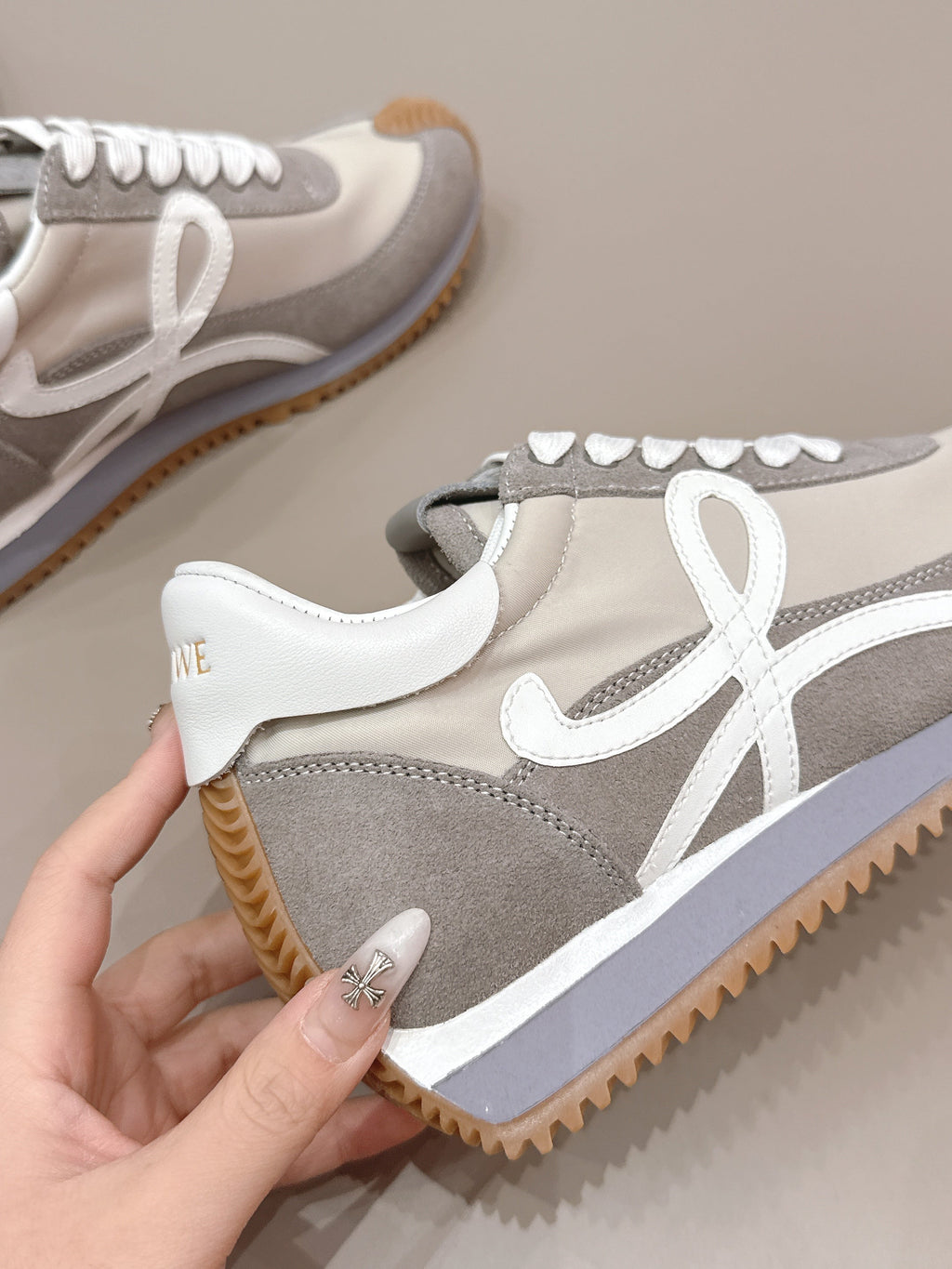 LOEWE 26S FLOW RUNNER SNEAKER IN DARK GRAY SUEDE AND WHITE CALFSKIN