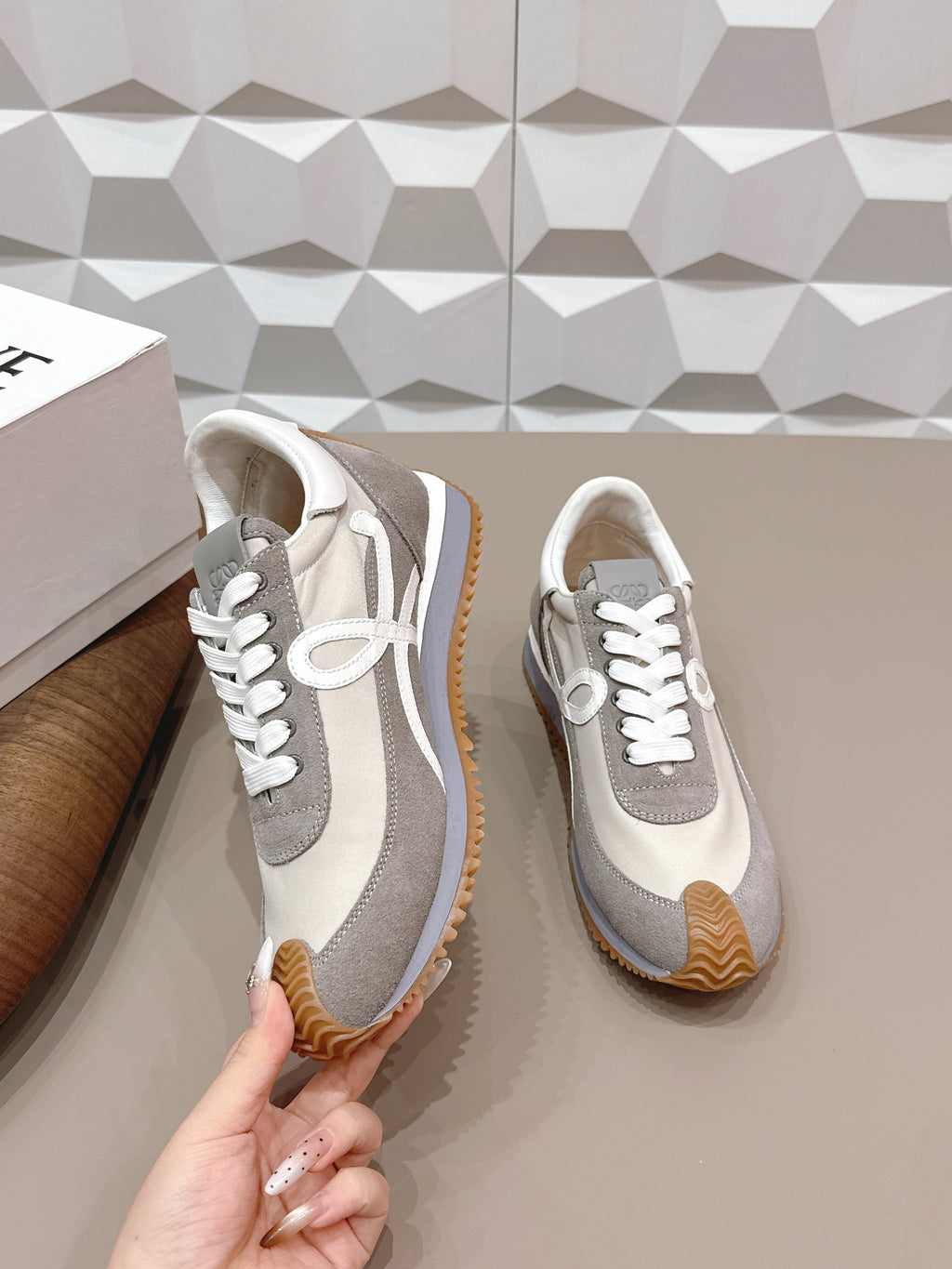LOEWE 26S FLOW RUNNER SNEAKER IN DARK GRAY SUEDE AND WHITE CALFSKIN