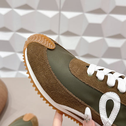 LOEWE 26S FLOW RUNNER SNEAKER IN DARK BROWN SUEDE AND CALFSKIN