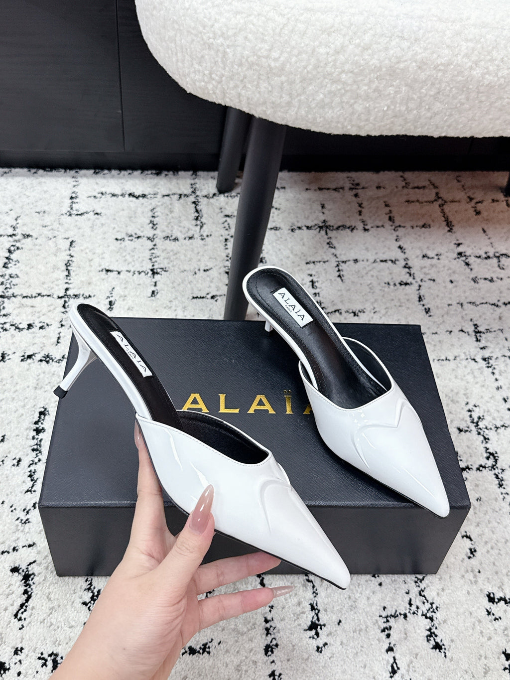 ALAIA 26S HEELED MULES 65 MM IN WHITE GLOSSY CALFSKIN