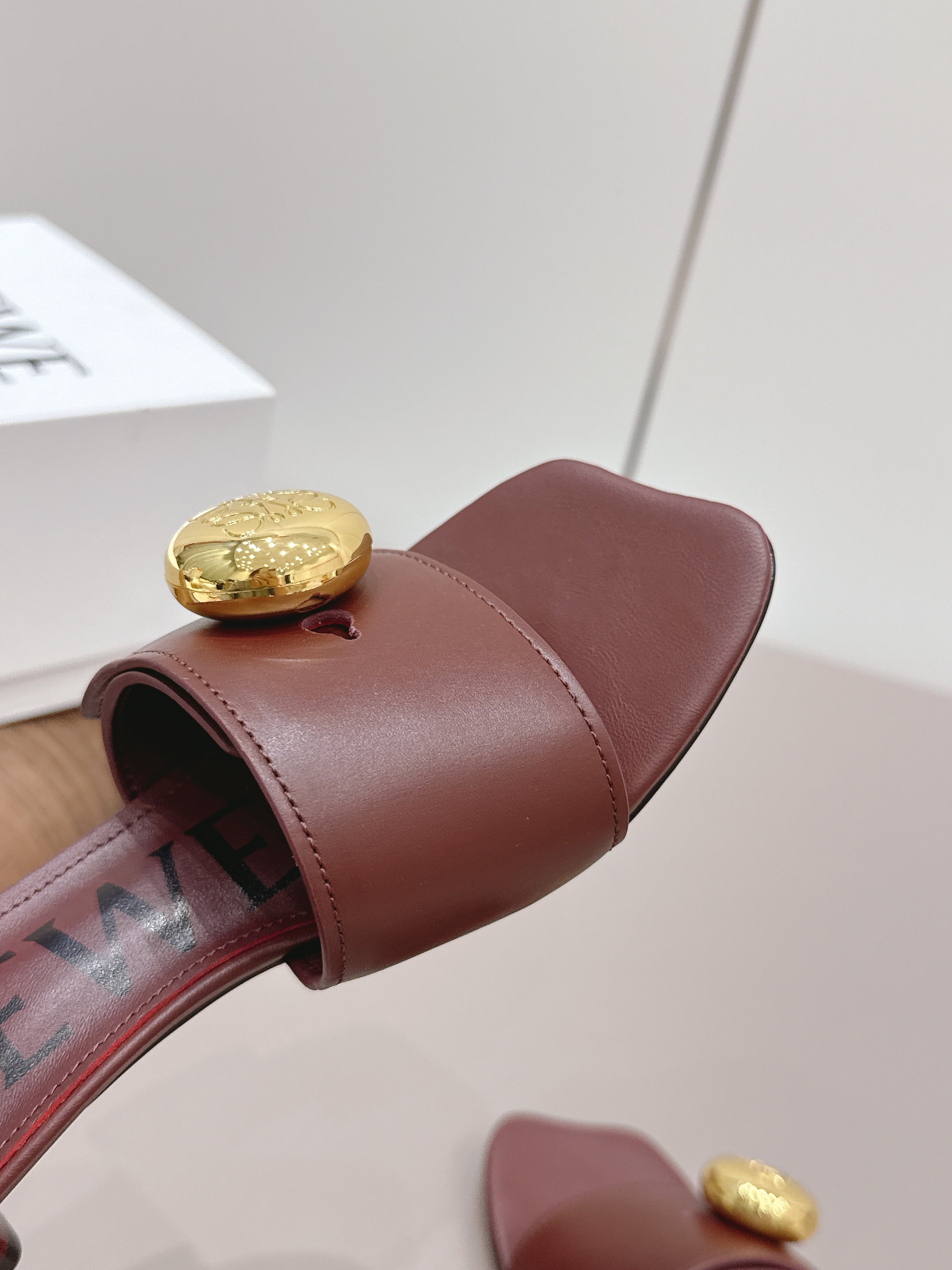LOEWE 26S SQUARE TOE SANDALS 45MM IN DARK BROWN CALFSKIN GOLD HARDWARE