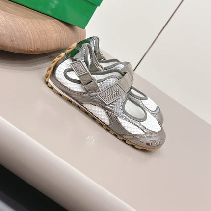 BOTTEGA VENETA 26S ORBIT FLASH MARY JANE IN GREY AND WHITE BREATHABLE MESH