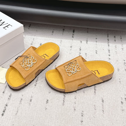LOEWE 26S FLAT SANDALS IN GOLD YELLOW LOGO GOLD HARDWARE