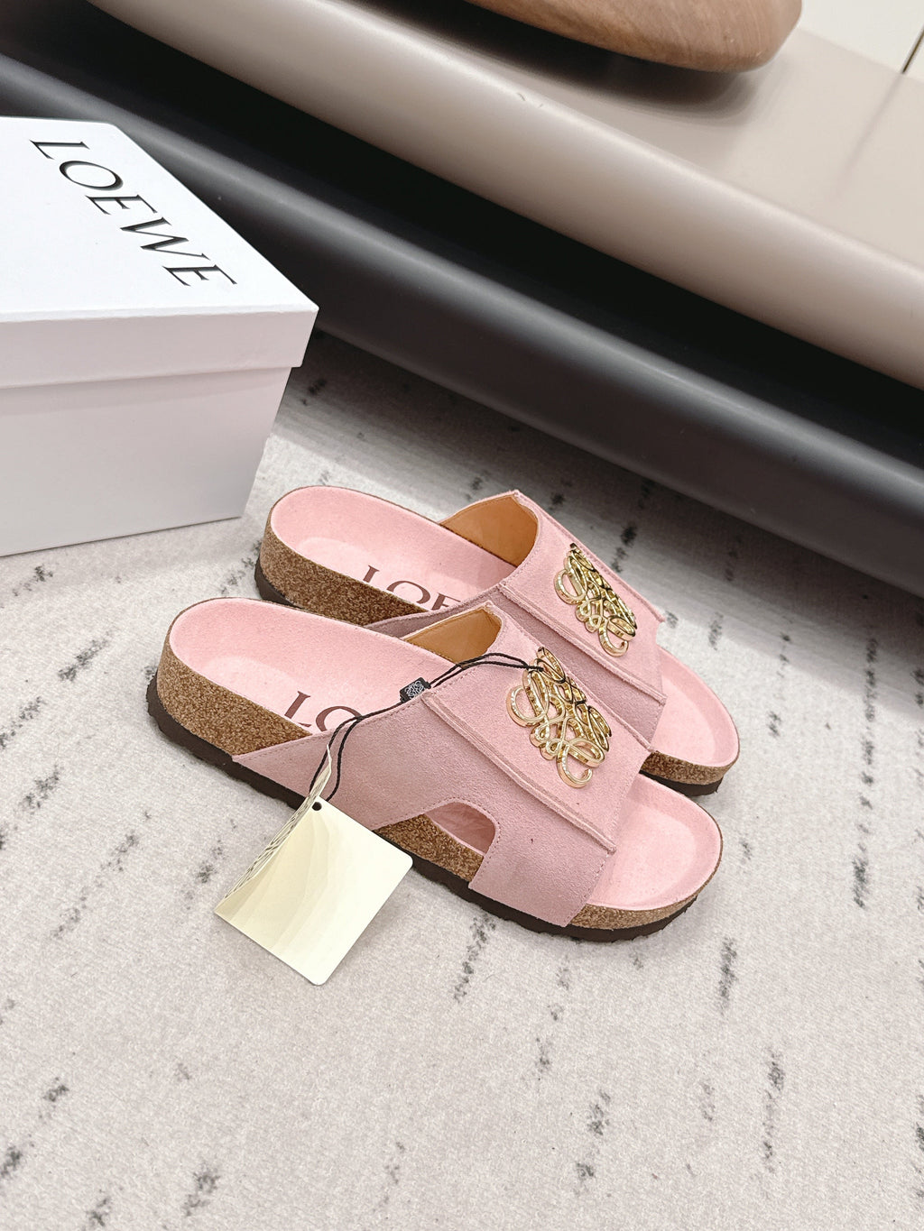 LOEWE 26S FLAT SANDALS IN PINK LOGO GOLD HARDWARE