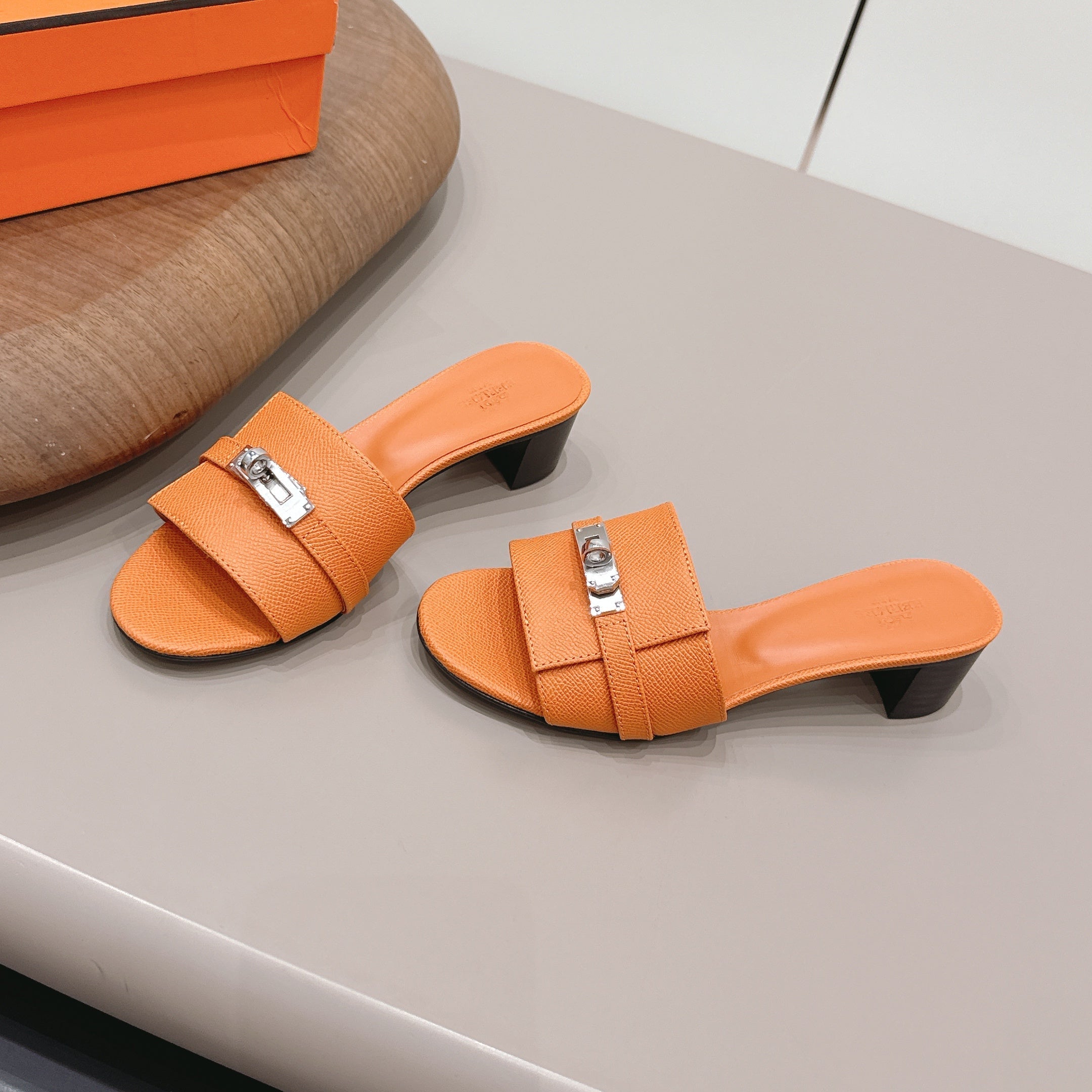 HM 26S KELLY HEEL SANDAL 50MM IN ORANGE EPSOM CALFSKIN SILVER HARDWARE
