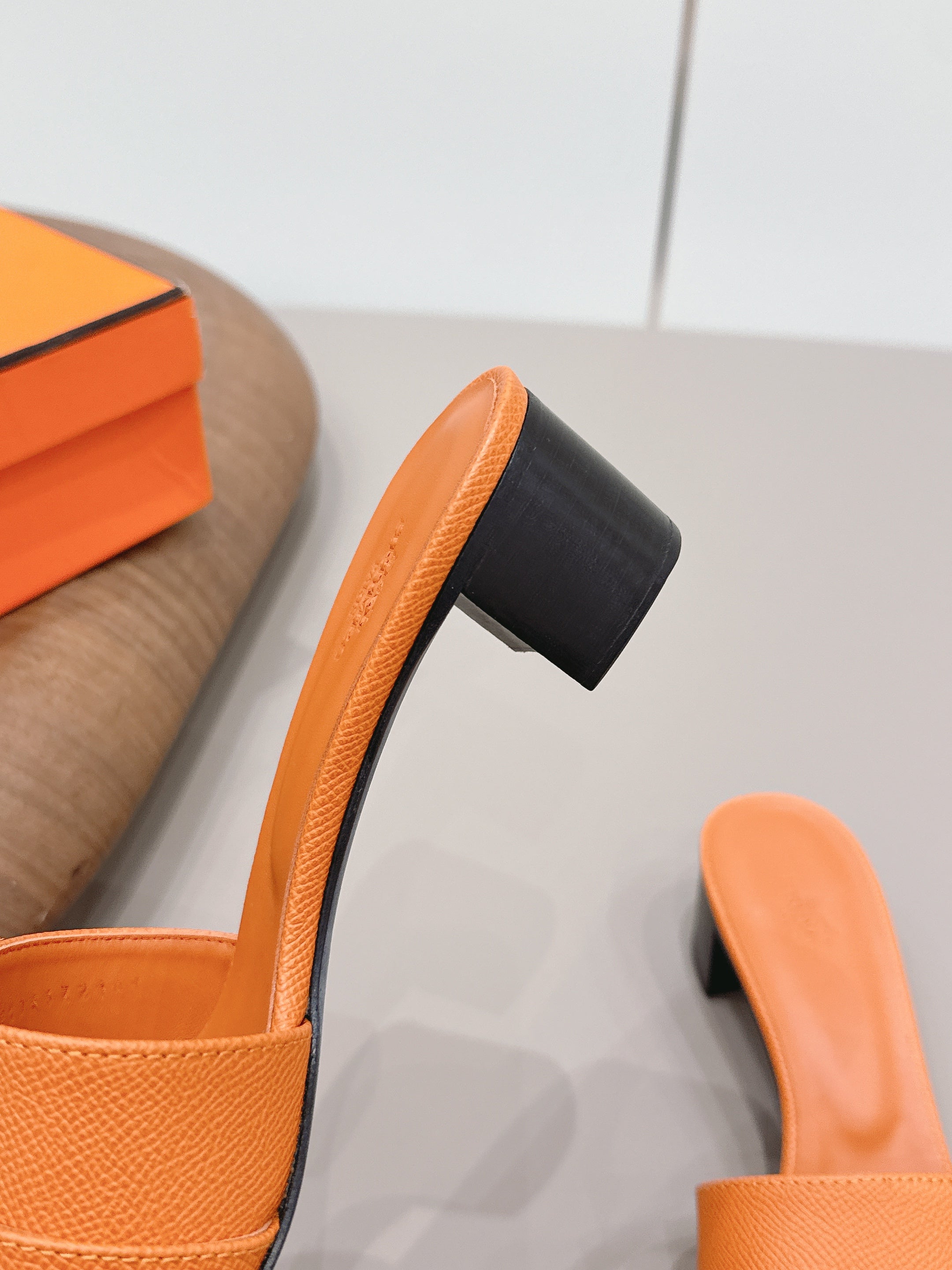 HM 26S KELLY HEEL SANDAL 50MM IN ORANGE EPSOM CALFSKIN SILVER HARDWARE