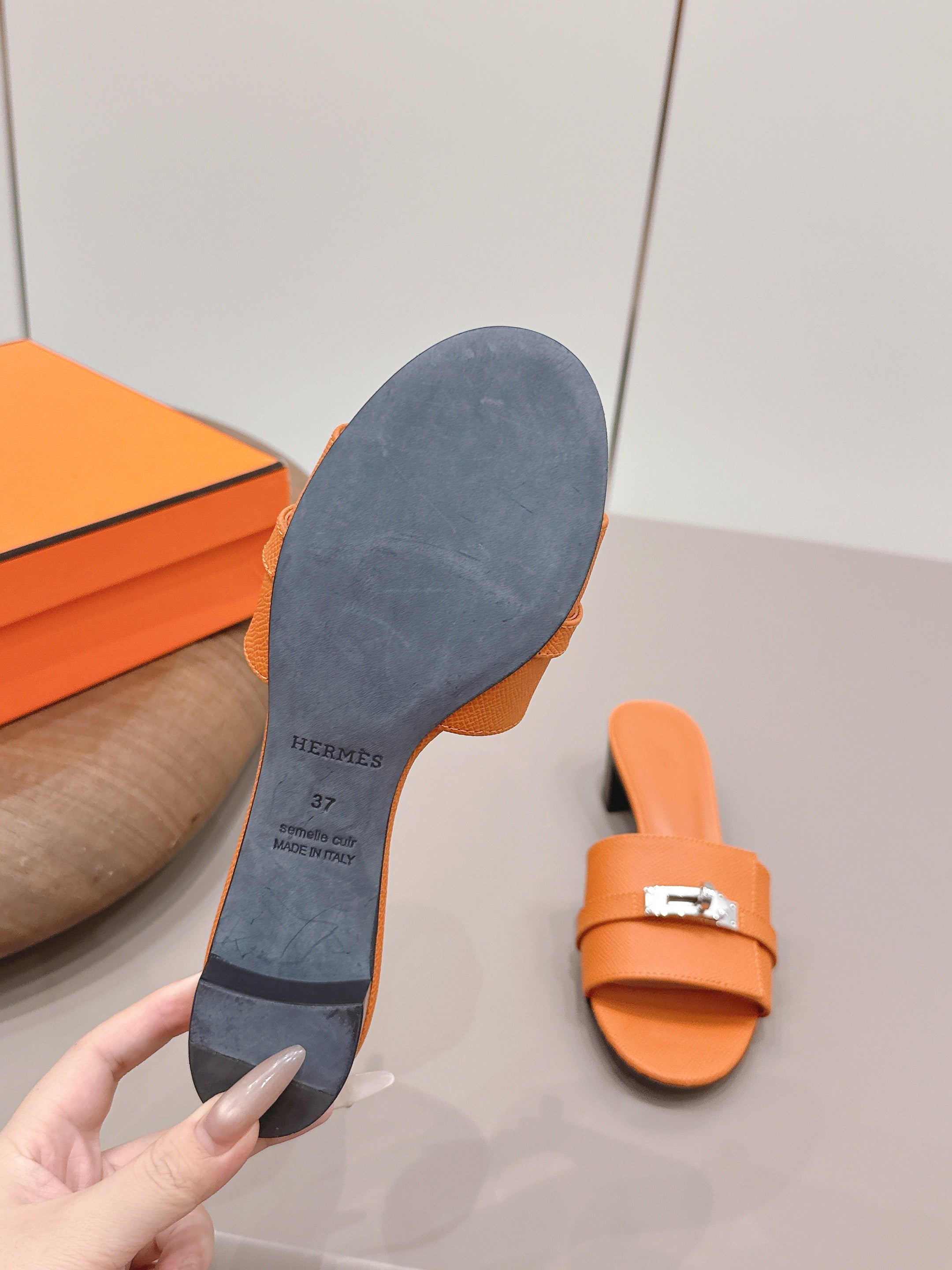 HM 26S KELLY HEEL SANDAL 50MM IN ORANGE EPSOM CALFSKIN SILVER HARDWARE