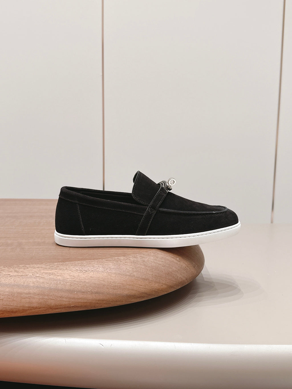 HM 26S KELLY PARIS LOAFERS IN BLACK SUEDE SILVER HARDWARE