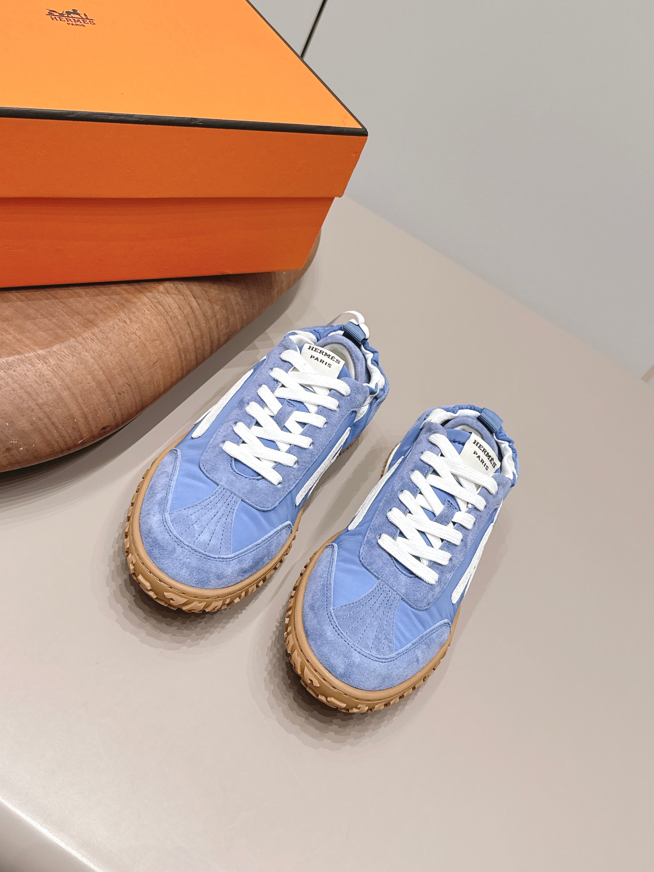 HM 26S BOUNCING SNEAKERS IN BLUE NYLON AND SUEDE