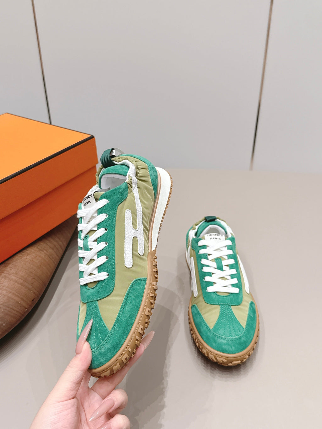 HM 26S BOUNCING SNEAKERS IN GREEN NYLON AND SUEDE
