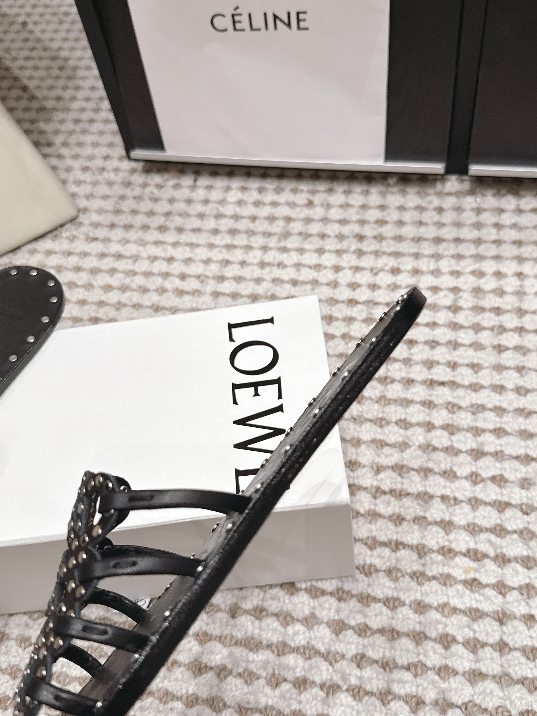 LOEWE 26S PETAL ANAGRAM SLIDE IN BLACK CALFSKIN WITH STUDS