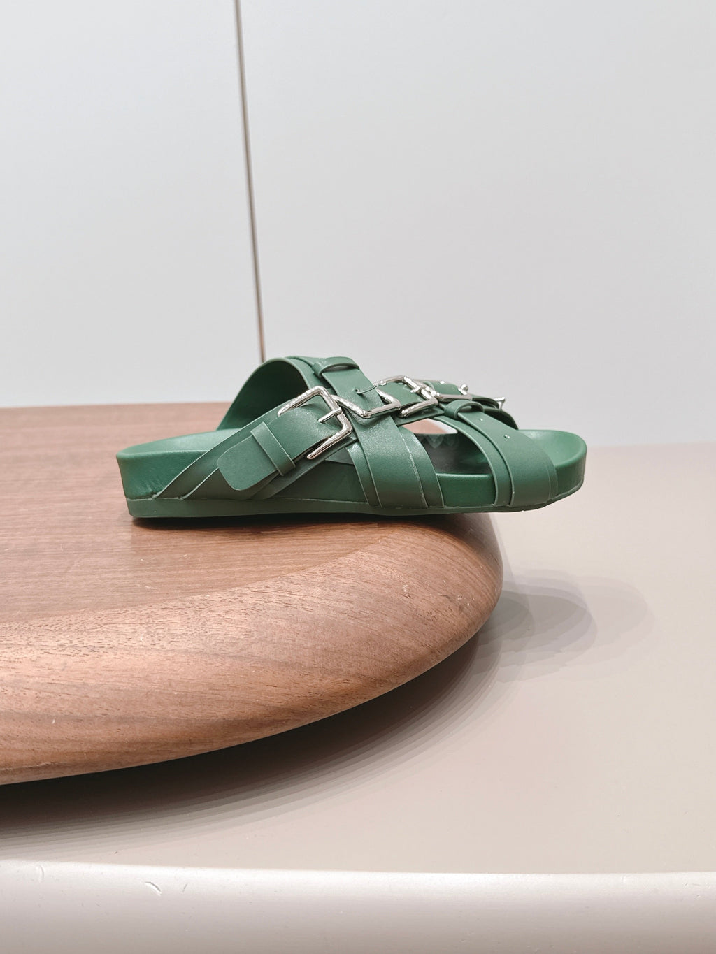 LOEWE 26S BUCKLE SLIDES IN GREEN CALFSKIN SILVER HARDWARE