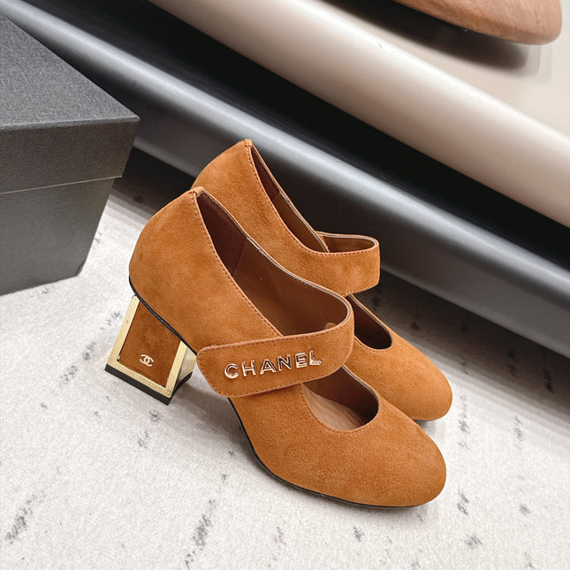 CHANEL 26S MARY JANE BLOCK HEEL PUMPS 80 MM IN BROWN SUEDE