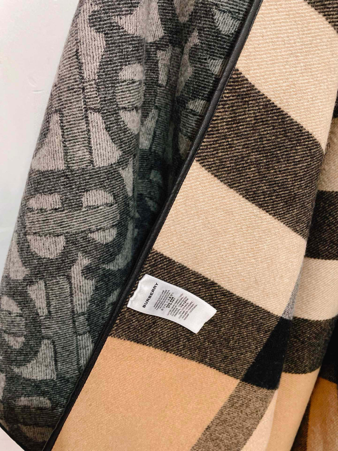 BURBERRY 25S DOUBLE-FACED CASHMERE COAT 210