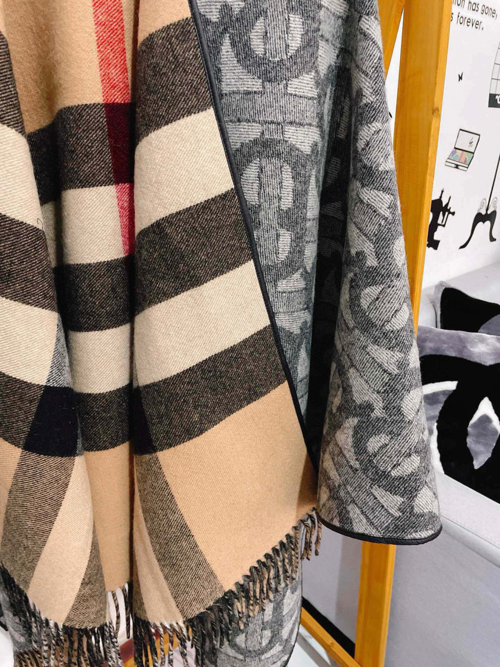 BURBERRY 25S DOUBLE-FACED CASHMERE COAT 210