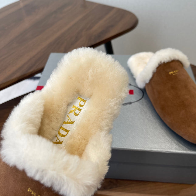 PRADA 25S CLOGS IN BROWN SUEDE FUR-LINED