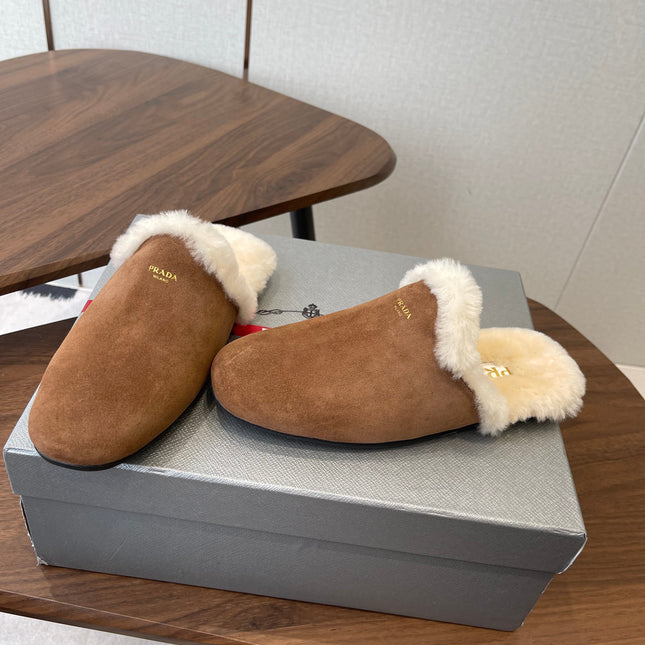PRADA 25S CLOGS IN BROWN SUEDE FUR-LINED