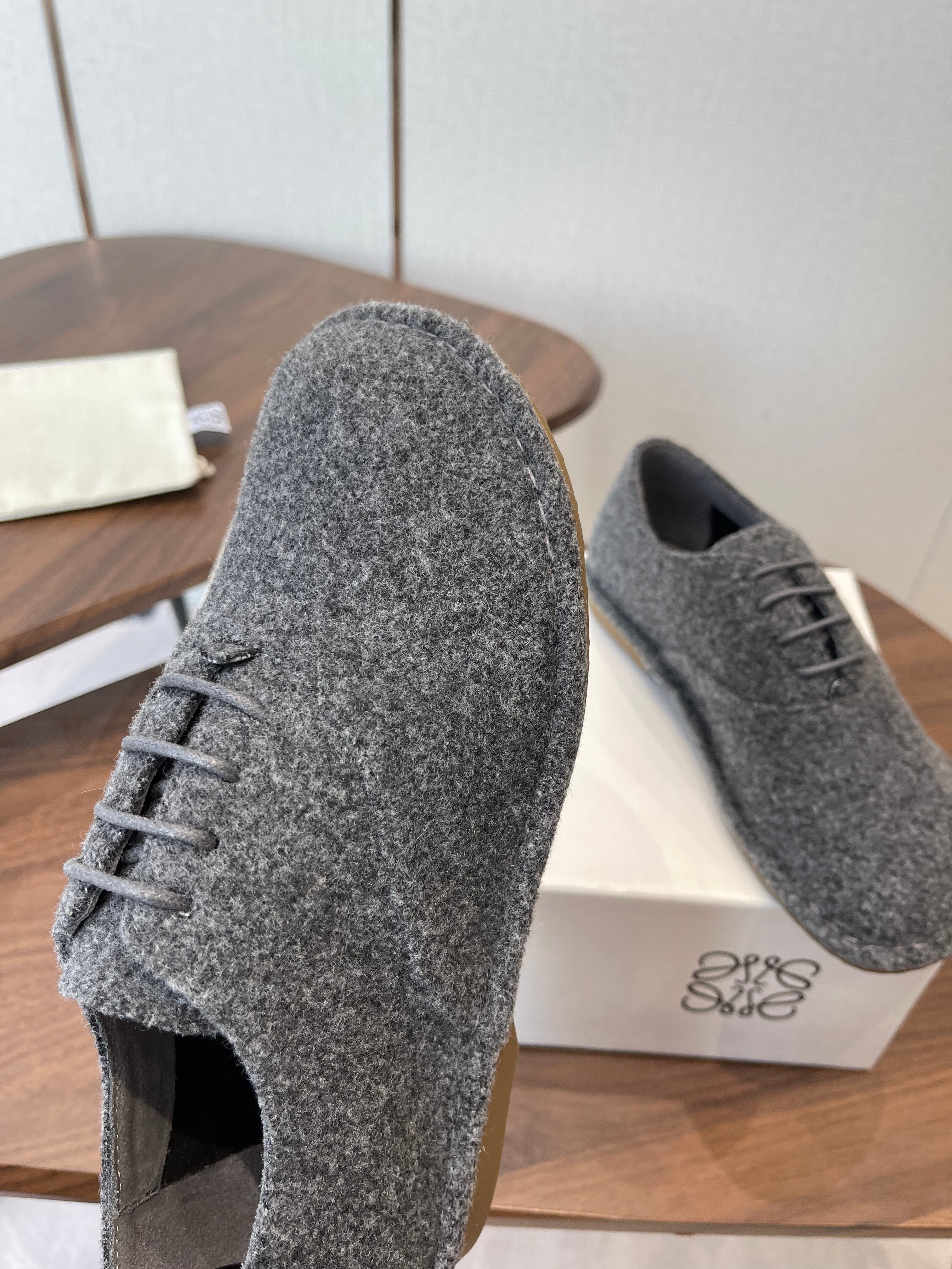 LOEWE 26S FOLIO DERBY SHOES IN DARK GRAY SUEDE